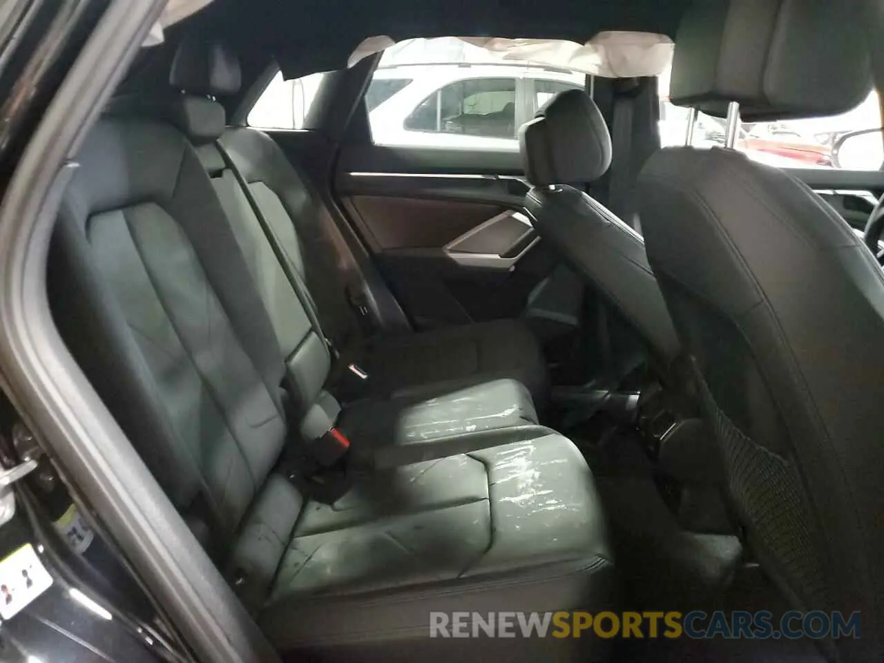 11 fotografías del automóvil dañado WA1EECF39P1075210 AUDI Q3 2023