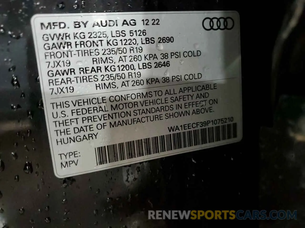 13 fotografías del automóvil dañado WA1EECF39P1075210 AUDI Q3 2023
