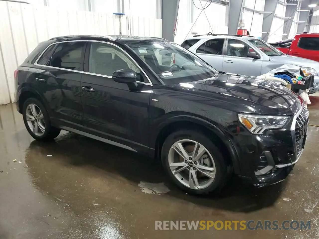 4 fotografías del automóvil dañado WA1EECF39P1075210 AUDI Q3 2023