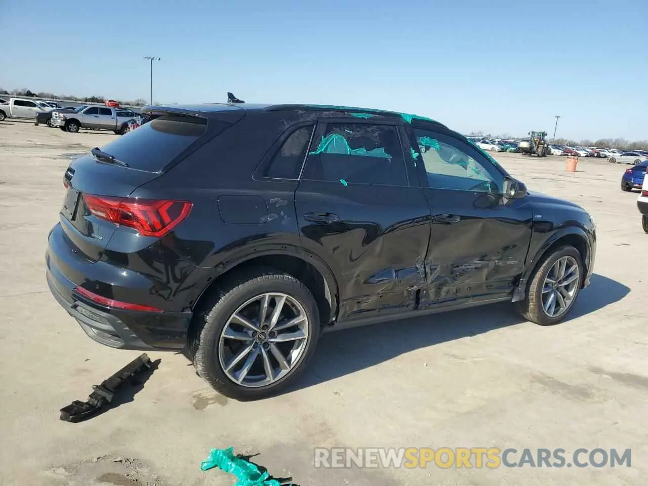 3 fotografías del automóvil dañado WA1DECF34R1033333 AUDI Q3 2024