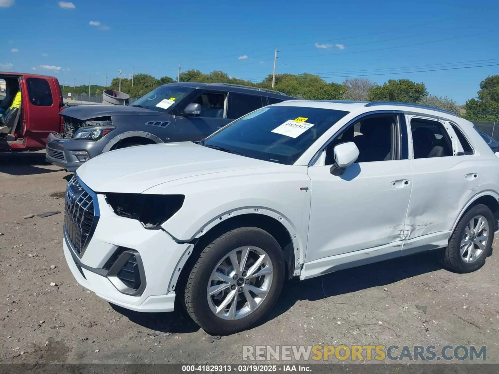 6 fotografías del automóvil dañado WA1DECF34R1201052 AUDI Q3 2024