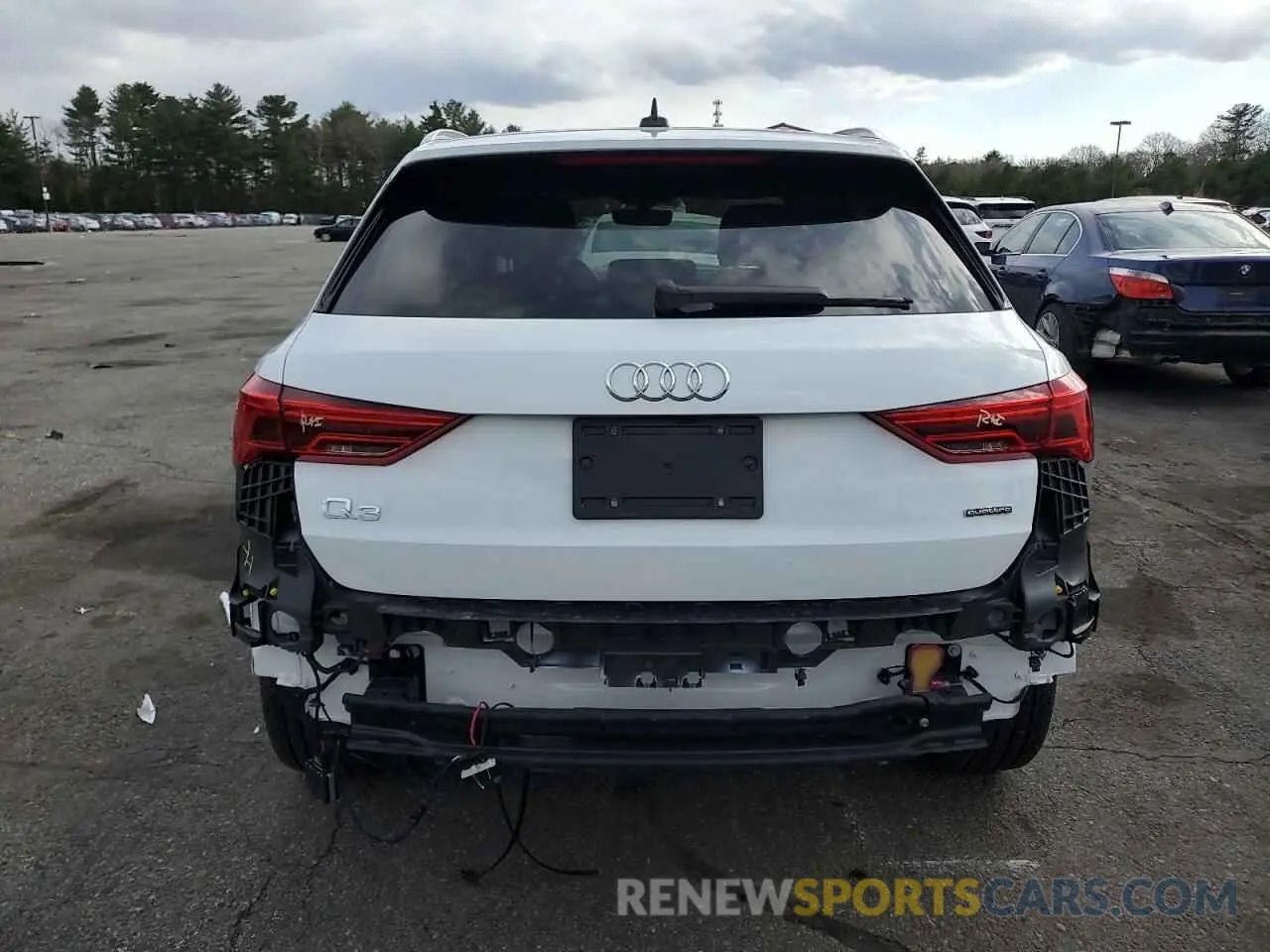 6 fotografías del automóvil dañado WA1DECF36R1027887 AUDI Q3 2024