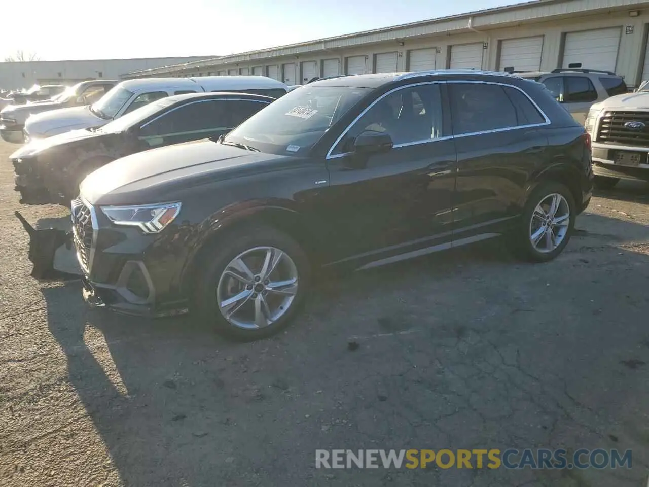 1 fotografías del automóvil dañado WA1DECF38R1122726 AUDI Q3 2024