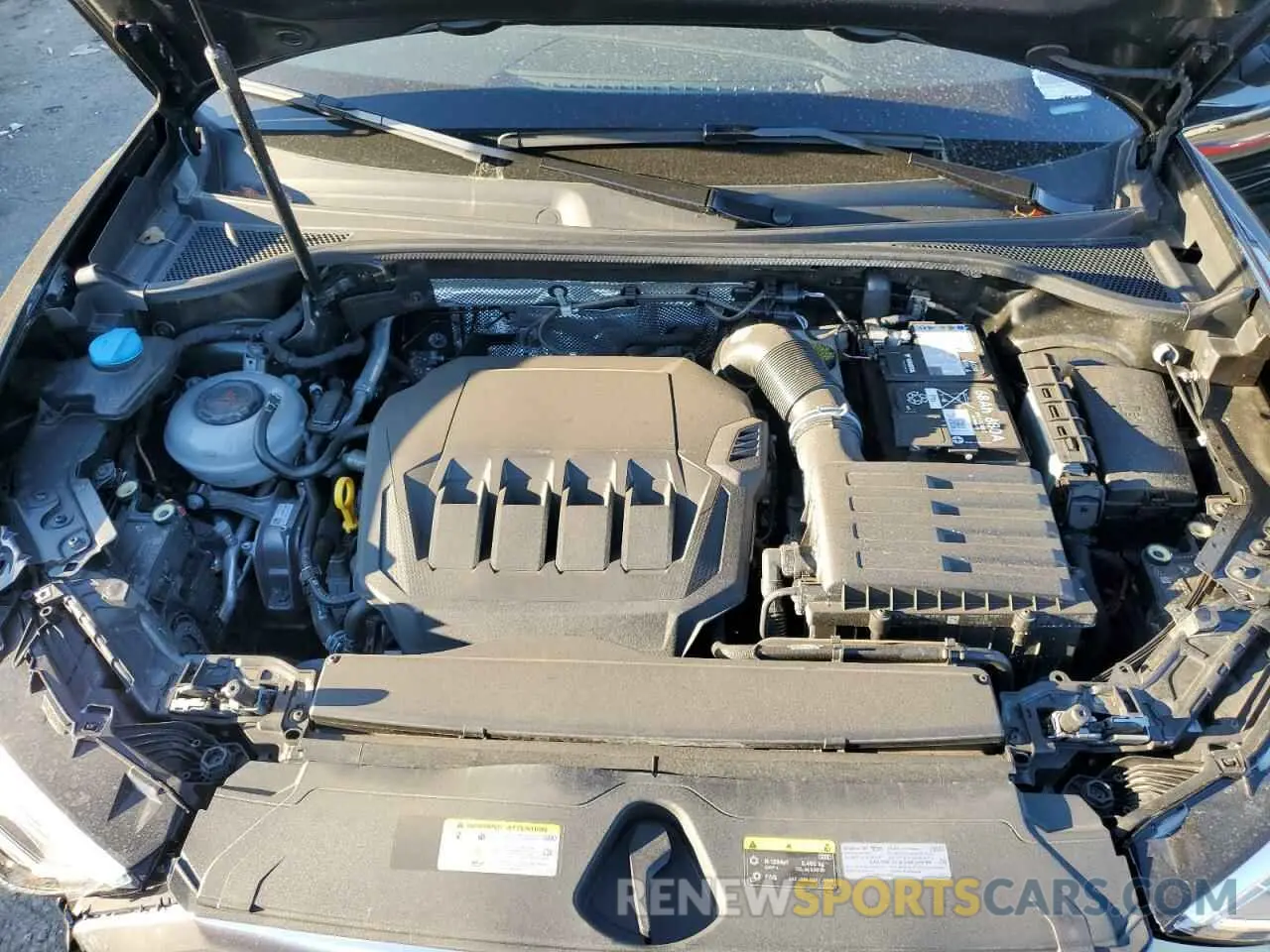 12 fotografías del automóvil dañado WA1DECF38R1122726 AUDI Q3 2024
