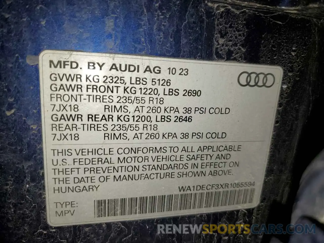 13 fotografías del automóvil dañado WA1DECF3XR1055594 AUDI Q3 2024