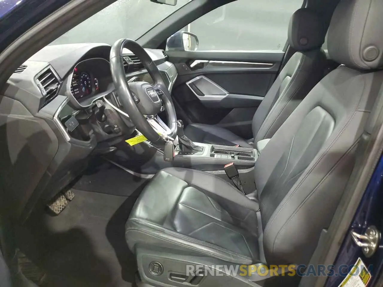 7 fotografías del automóvil dañado WA1DECF3XR1055594 AUDI Q3 2024