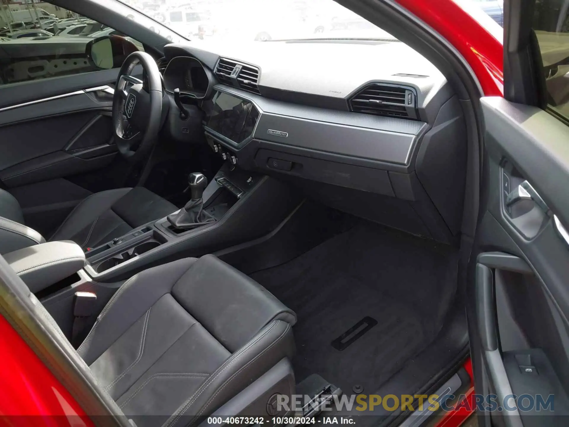 5 fotografías del automóvil dañado WA1DECF3XR1091446 AUDI Q3 2024