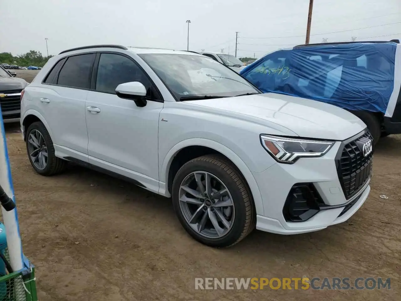 4 fotografías del automóvil dañado WA1DECF3XR1189778 AUDI Q3 2024
