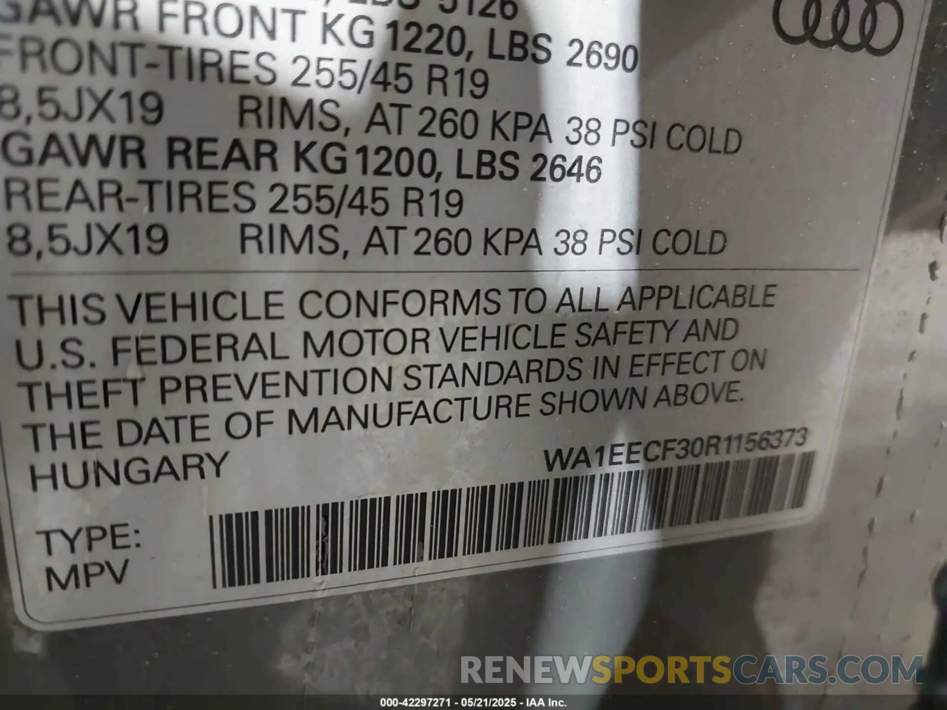 9 fotografías del automóvil dañado WA1EECF30R1156373 AUDI Q3 2024