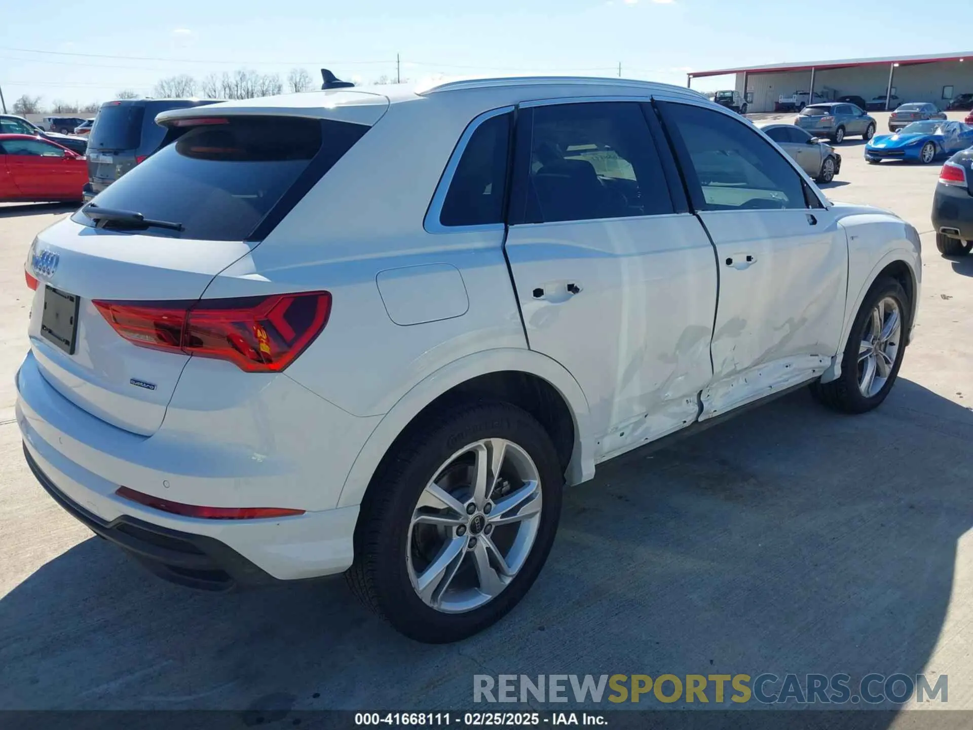 4 fotografías del automóvil dañado WA1EECF32R1141891 AUDI Q3 2024