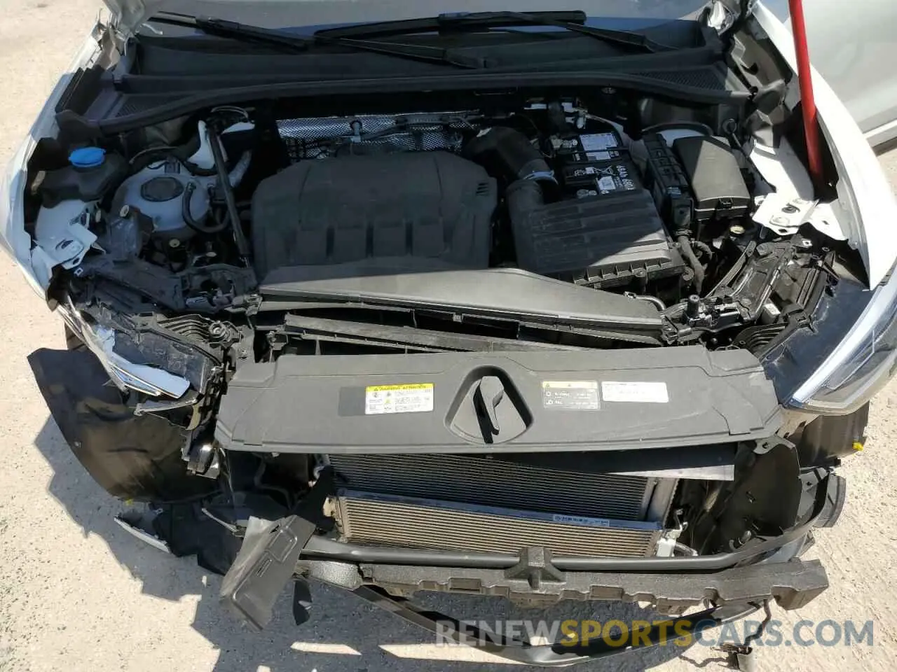 12 fotografías del automóvil dañado WA1EECF36R1109347 AUDI Q3 2024
