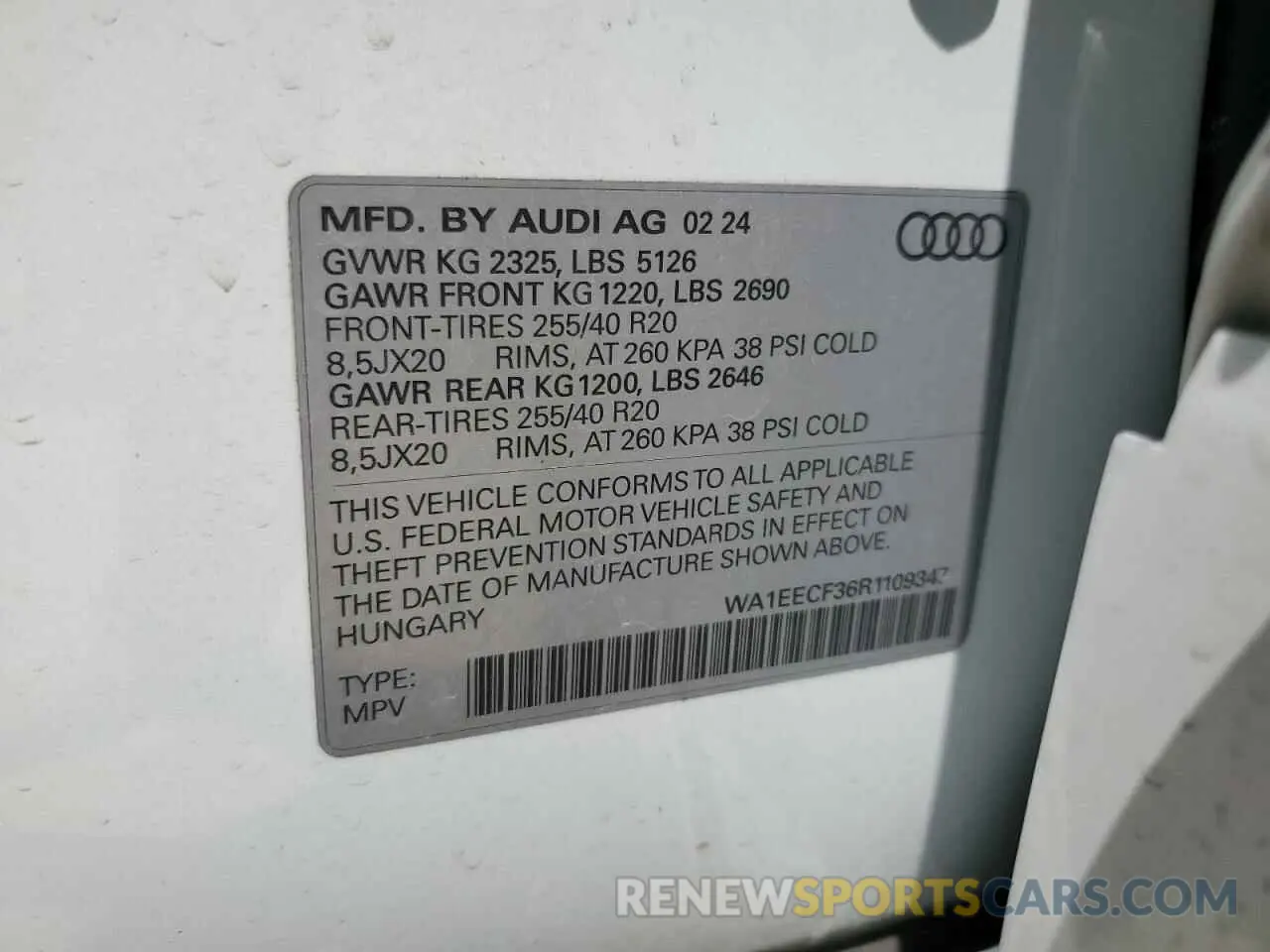 13 fotografías del automóvil dañado WA1EECF36R1109347 AUDI Q3 2024