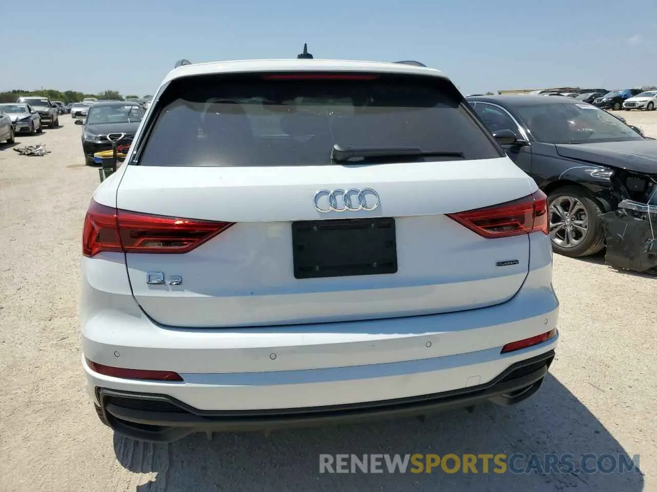 6 fotografías del automóvil dañado WA1EECF36R1109347 AUDI Q3 2024