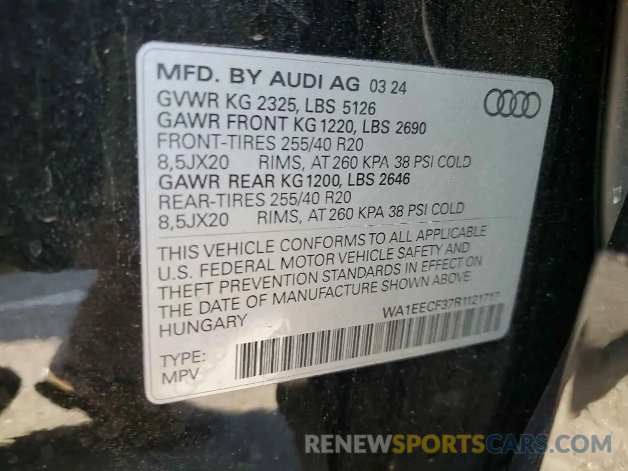 12 fotografías del automóvil dañado WA1EECF37R1121717 AUDI Q3 2024