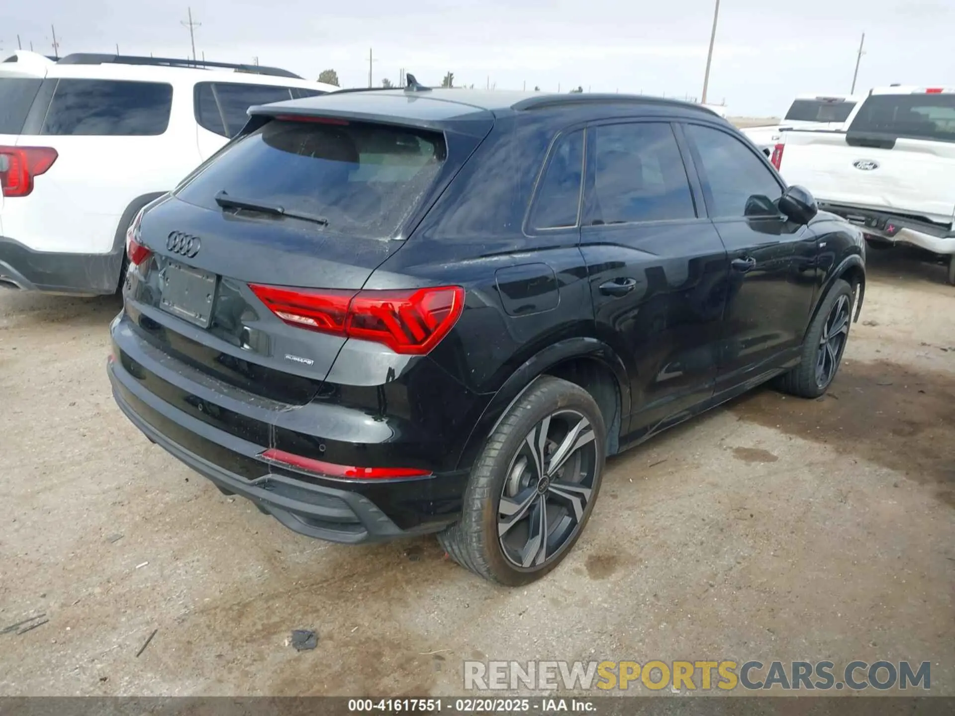 4 fotografías del automóvil dañado WA1EECF37R1154359 AUDI Q3 2024