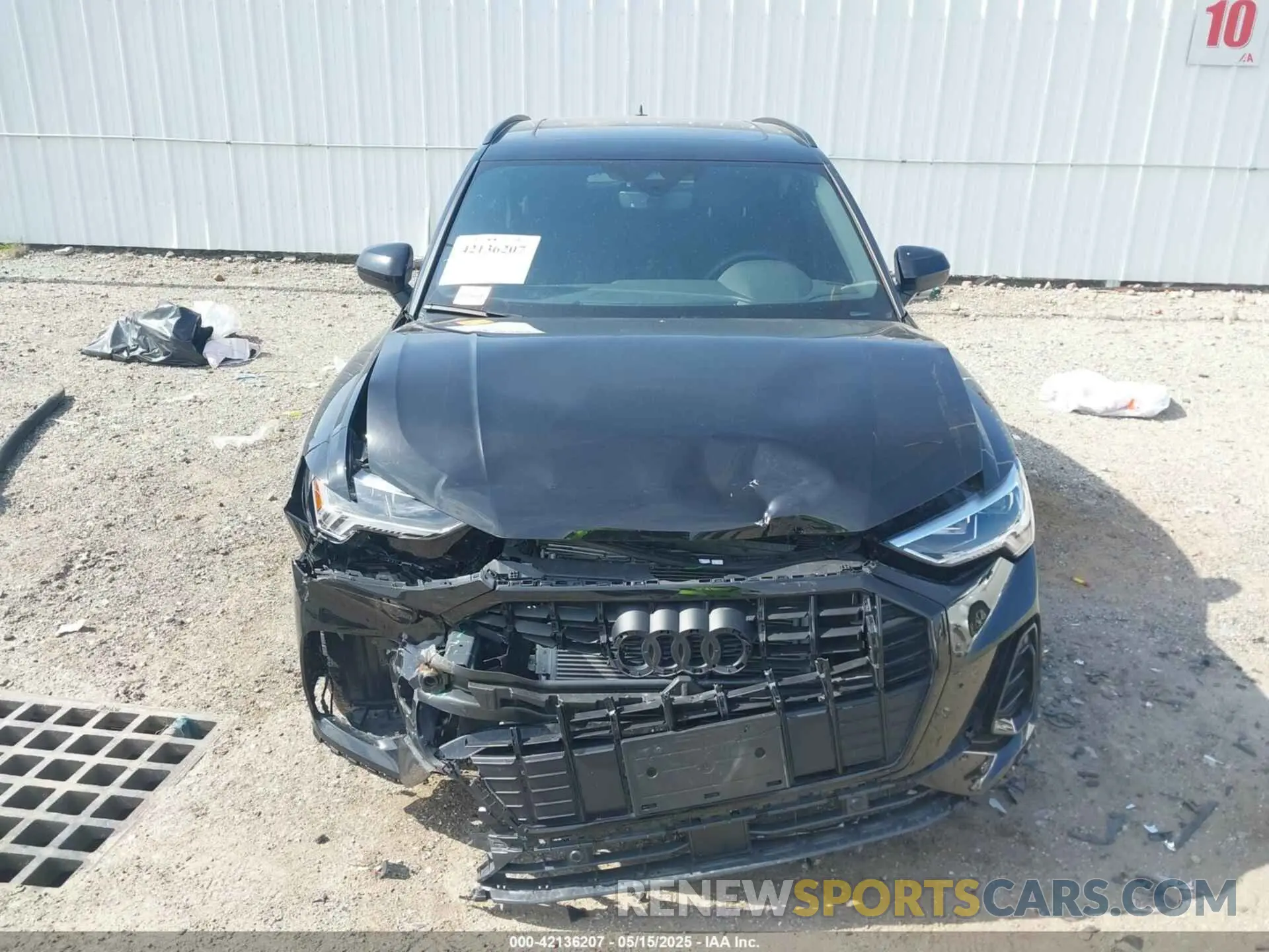 12 fotografías del automóvil dañado WA1EECF37R1184669 AUDI Q3 2024