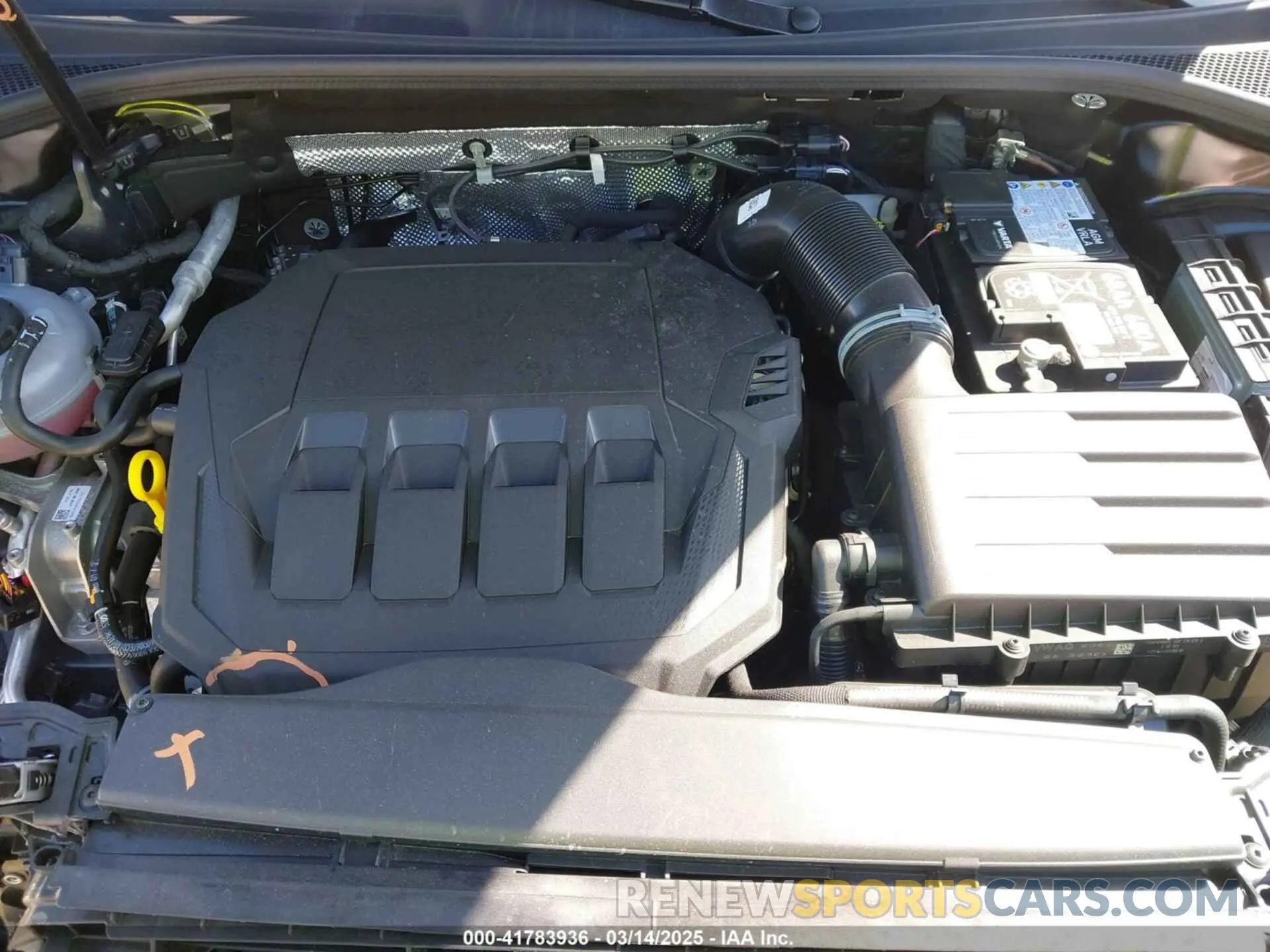 10 fotografías del automóvil dañado WA1EECF38R1199195 AUDI Q3 2024