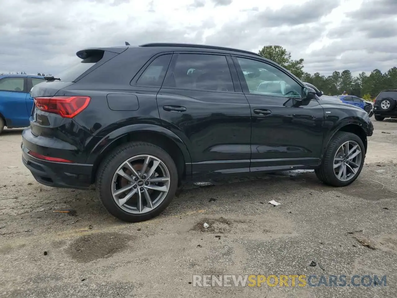 3 fotografías del automóvil dañado WA1EECF39R1026737 AUDI Q3 2024