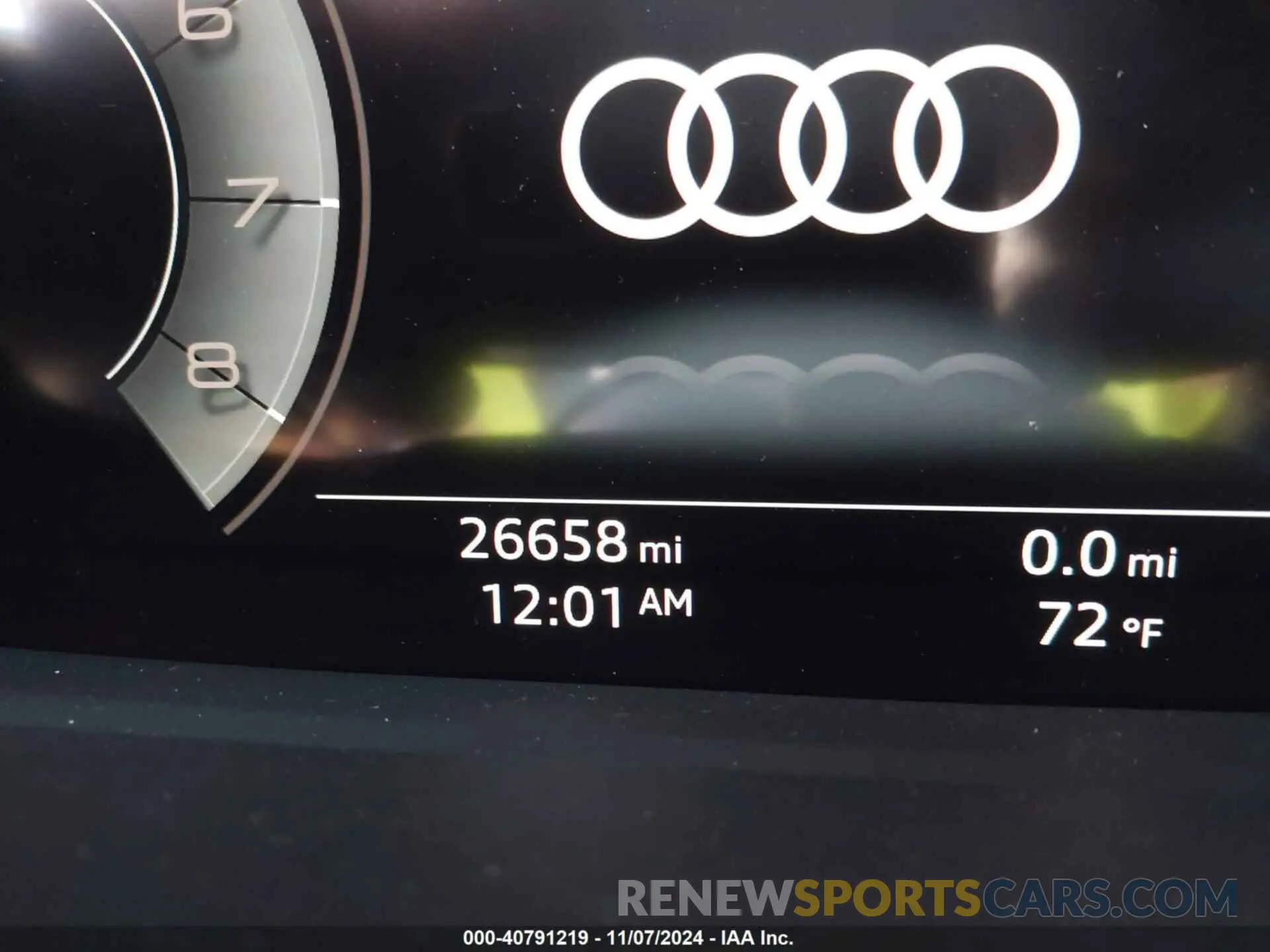 14 fotografías del automóvil dañado WA1EECF39R1107267 AUDI Q3 2024