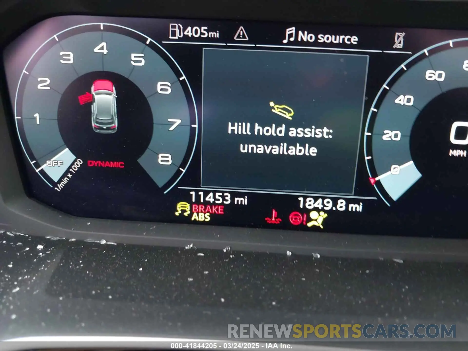 16 fotografías del automóvil dañado WA1EECF3XR1039741 AUDI Q3 2024