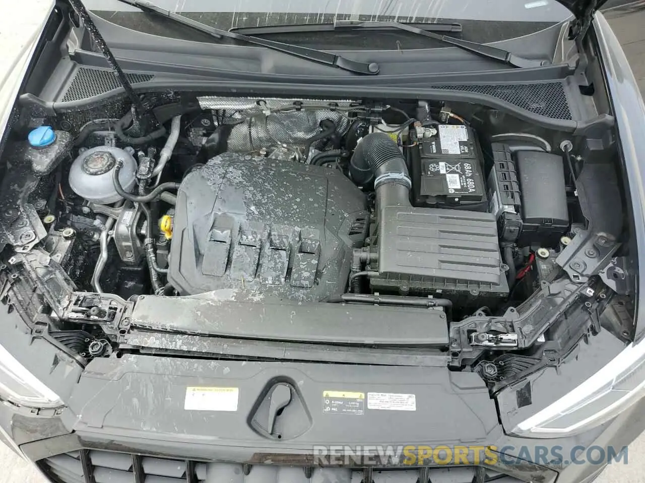 14 fotografías del automóvil dañado WA1EEDF30R1151101 AUDI Q3 2024