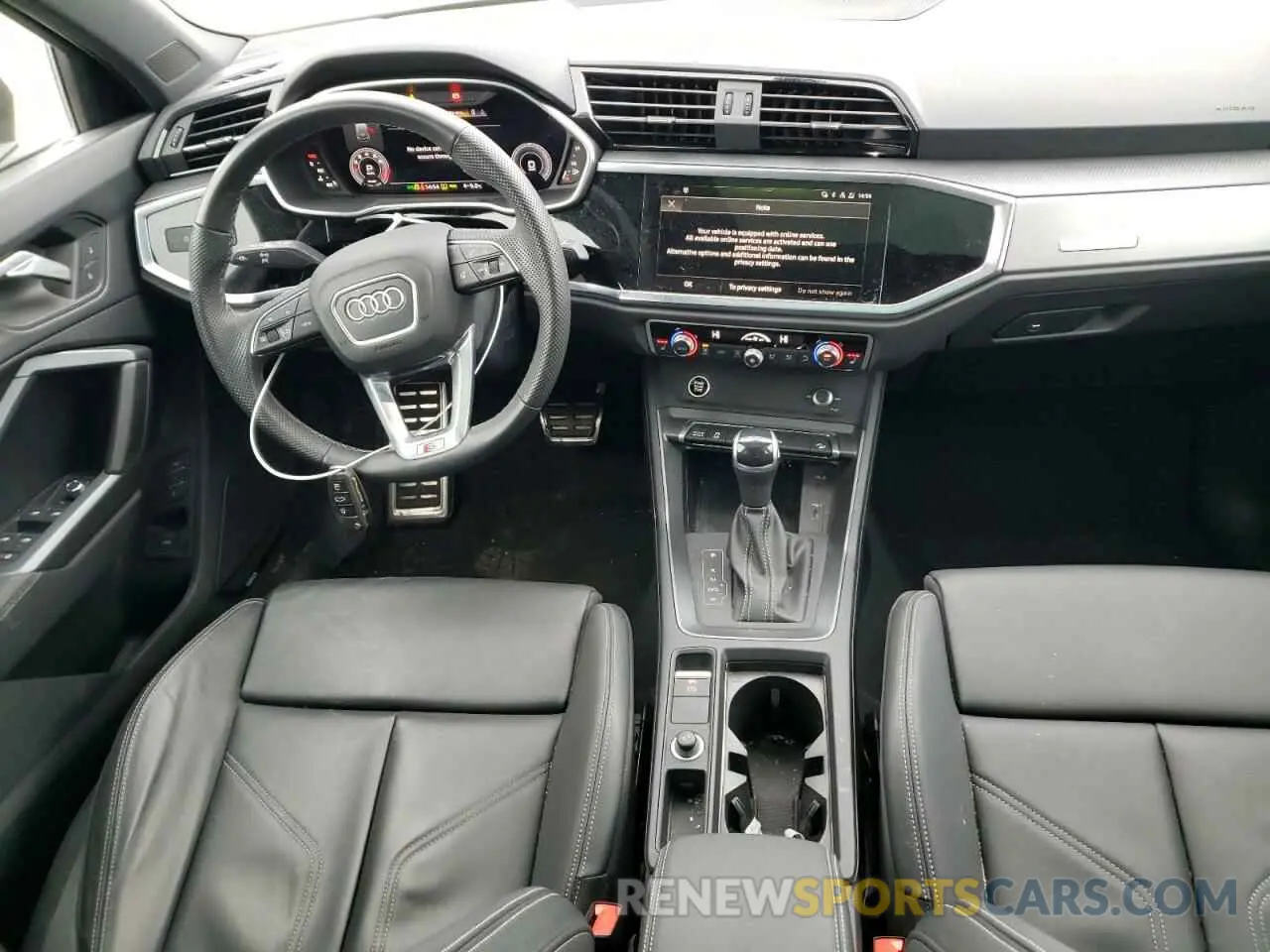 8 fotografías del automóvil dañado WA1FECF33R1140821 AUDI Q3 2024