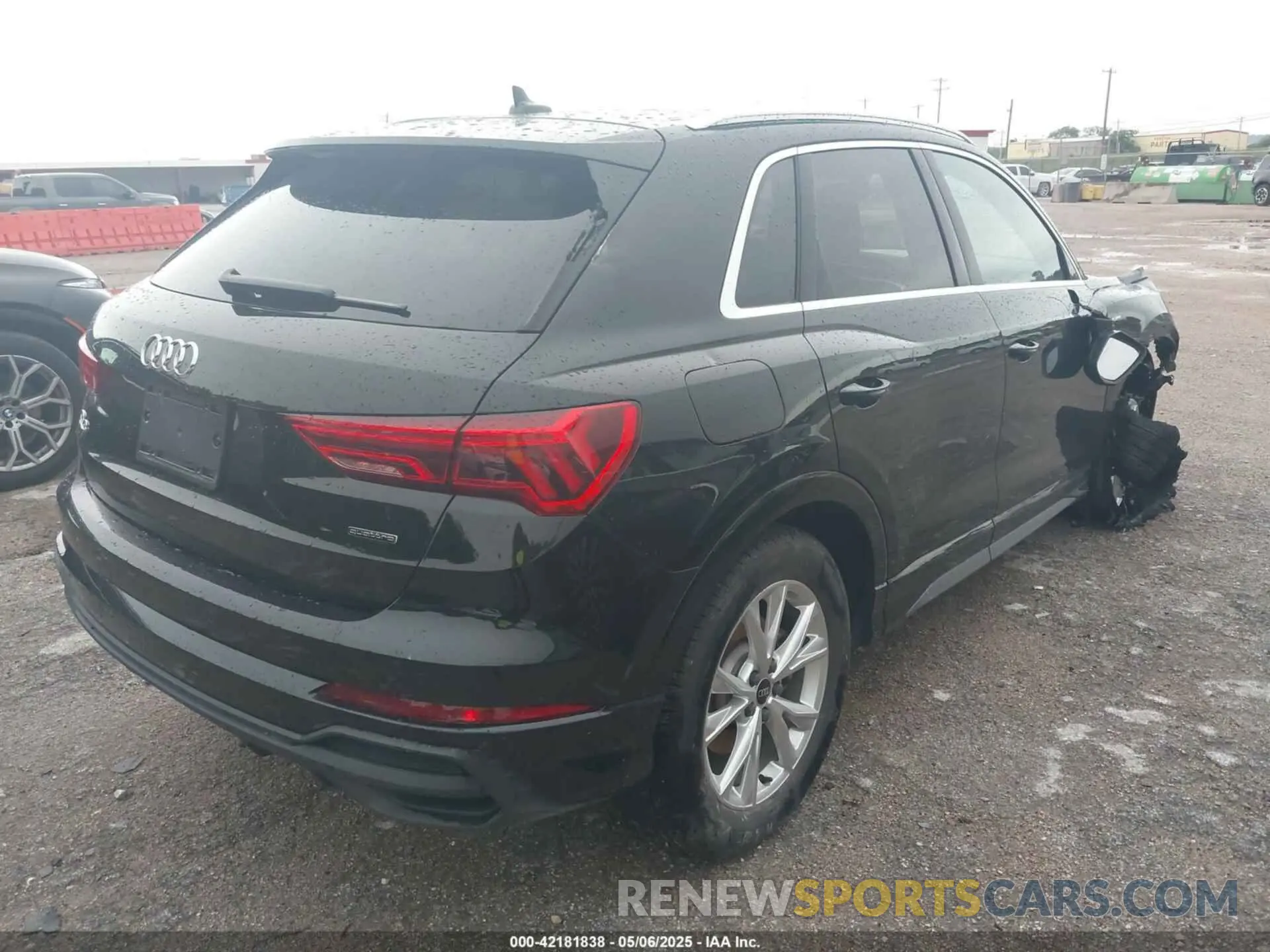 4 fotografías del automóvil dañado WA1DECF32S1016309 AUDI Q3 2025