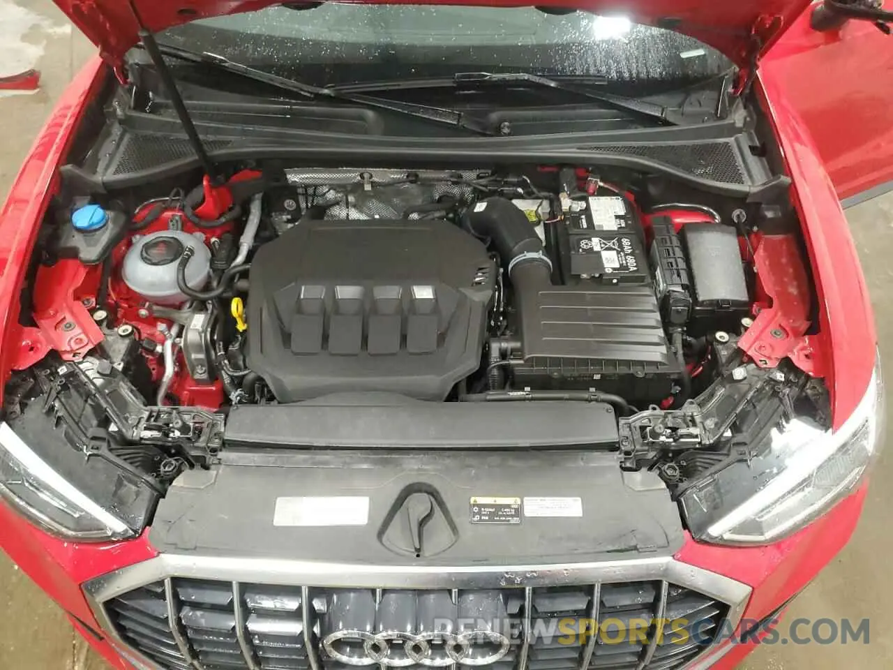 12 fotografías del automóvil dañado WA1DECF37S1017620 AUDI Q3 2025