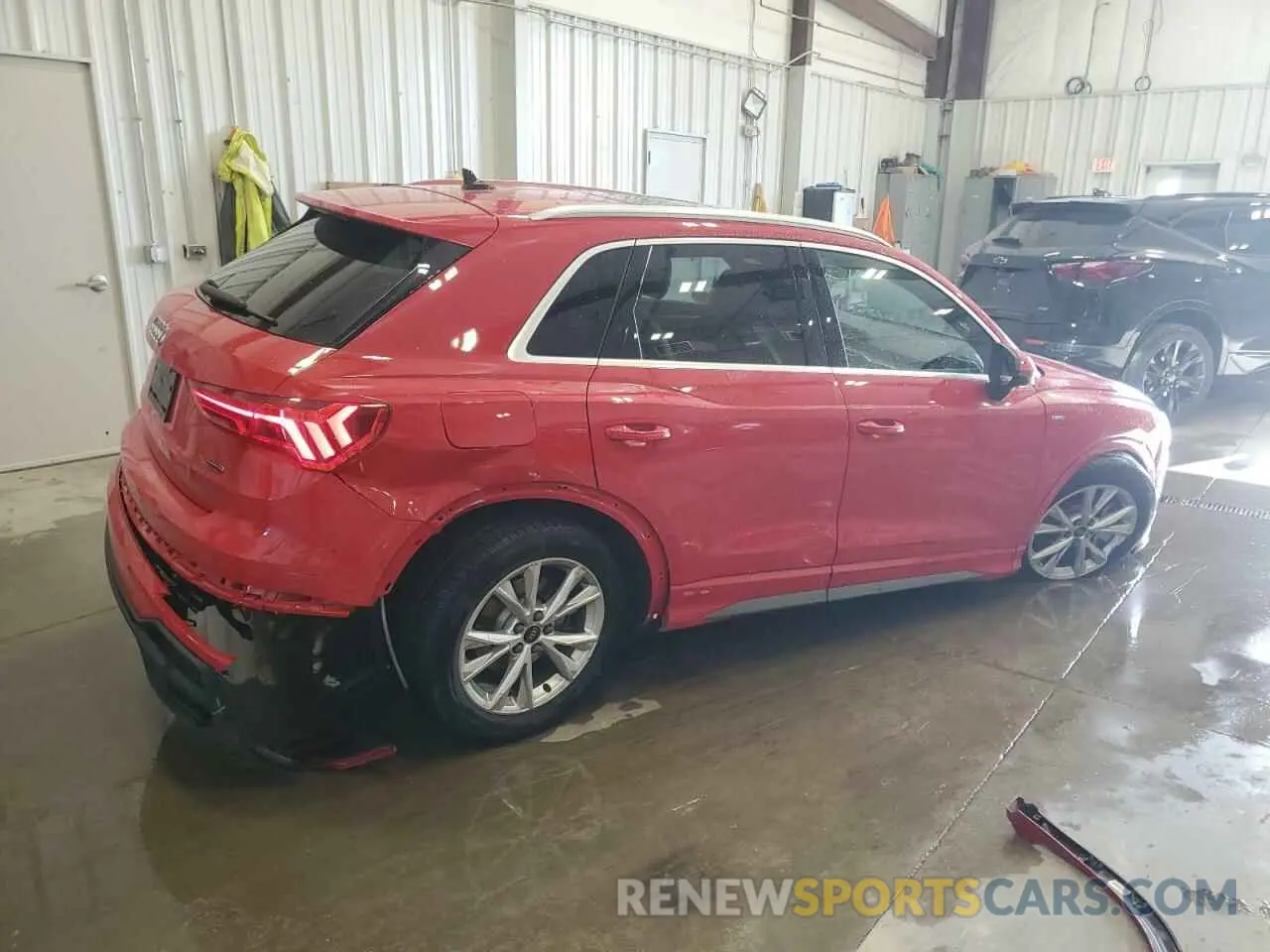 3 fotografías del automóvil dañado WA1DECF37S1017620 AUDI Q3 2025