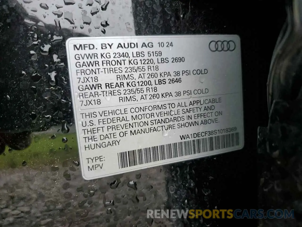13 fotografías del automóvil dañado WA1DECF38S1018369 AUDI Q3 2025