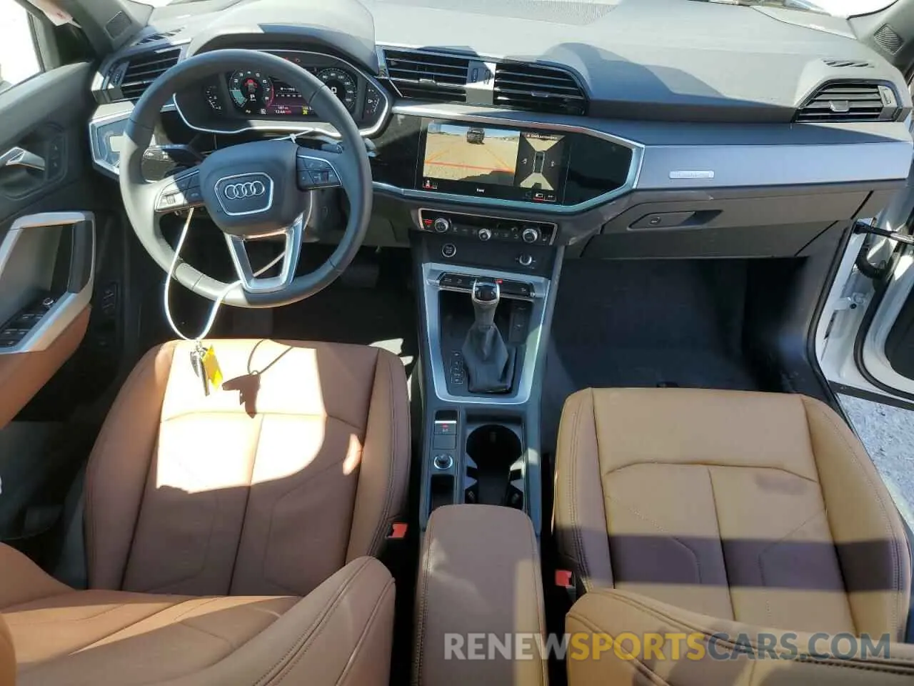 8 fotografías del automóvil dañado WA1EECF31S1040573 AUDI Q3 2025