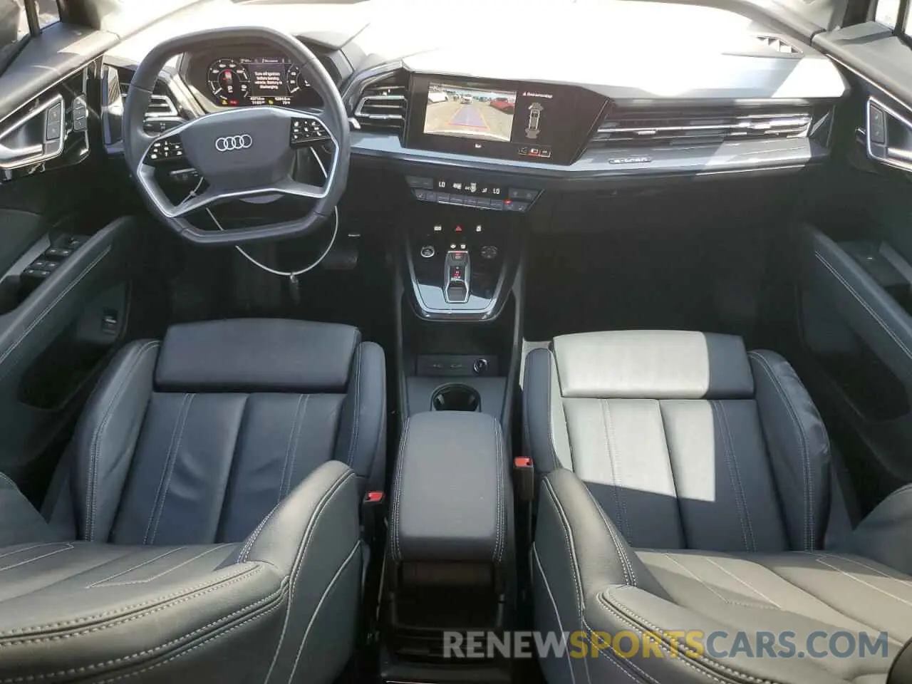 8 fotografías del automóvil dañado WA142BFZ0NP046627 AUDI Q4 E-TRON 2022