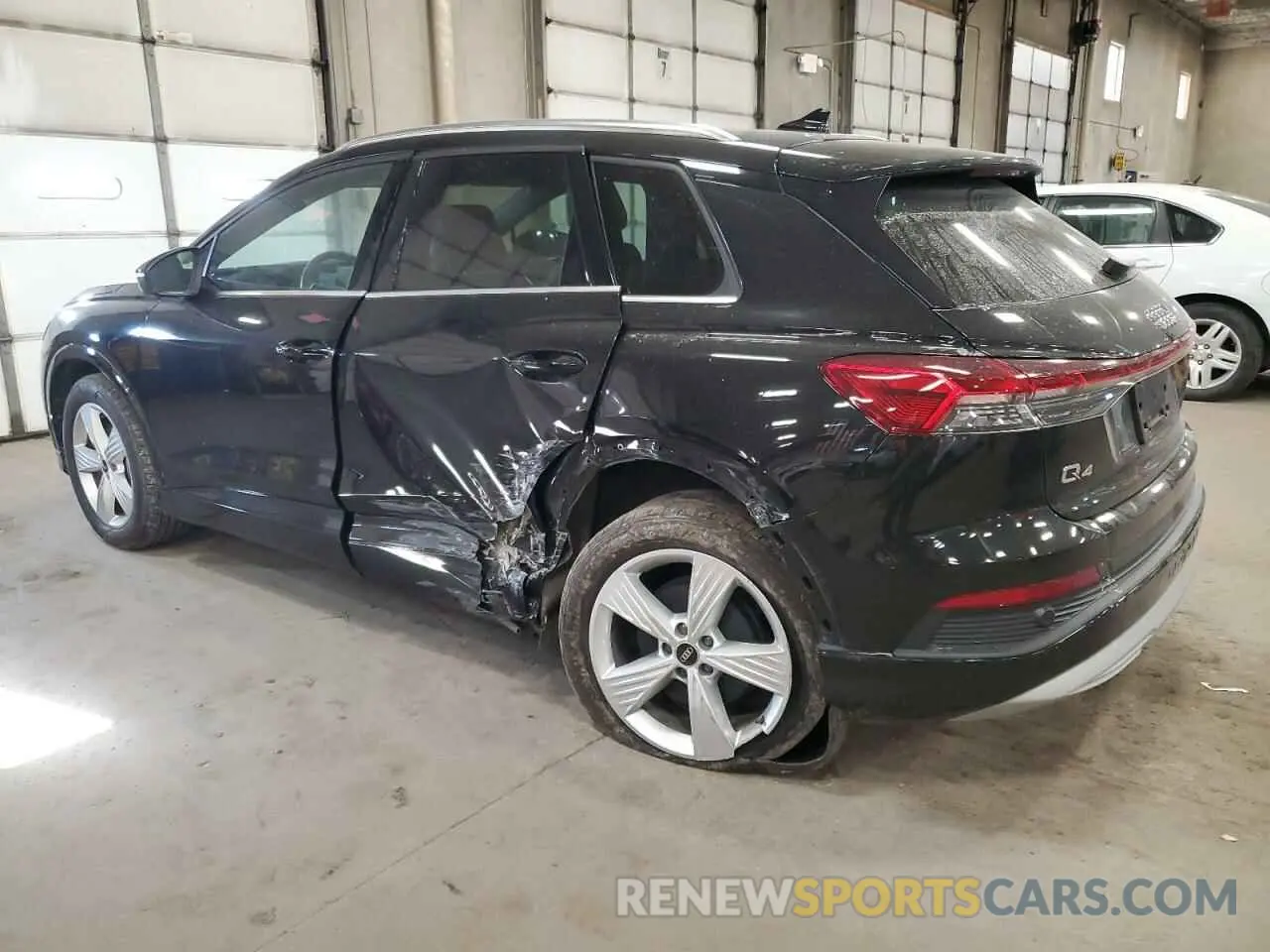 2 fotografías del automóvil dañado WA1G2BFZXNP048625 AUDI Q4 E-TRON 2022
