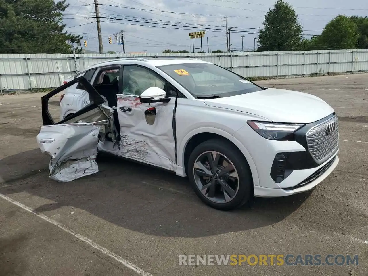4 fotografías del automóvil dañado WA1H2BFZ8NP042620 AUDI Q4 E-TRON 2022