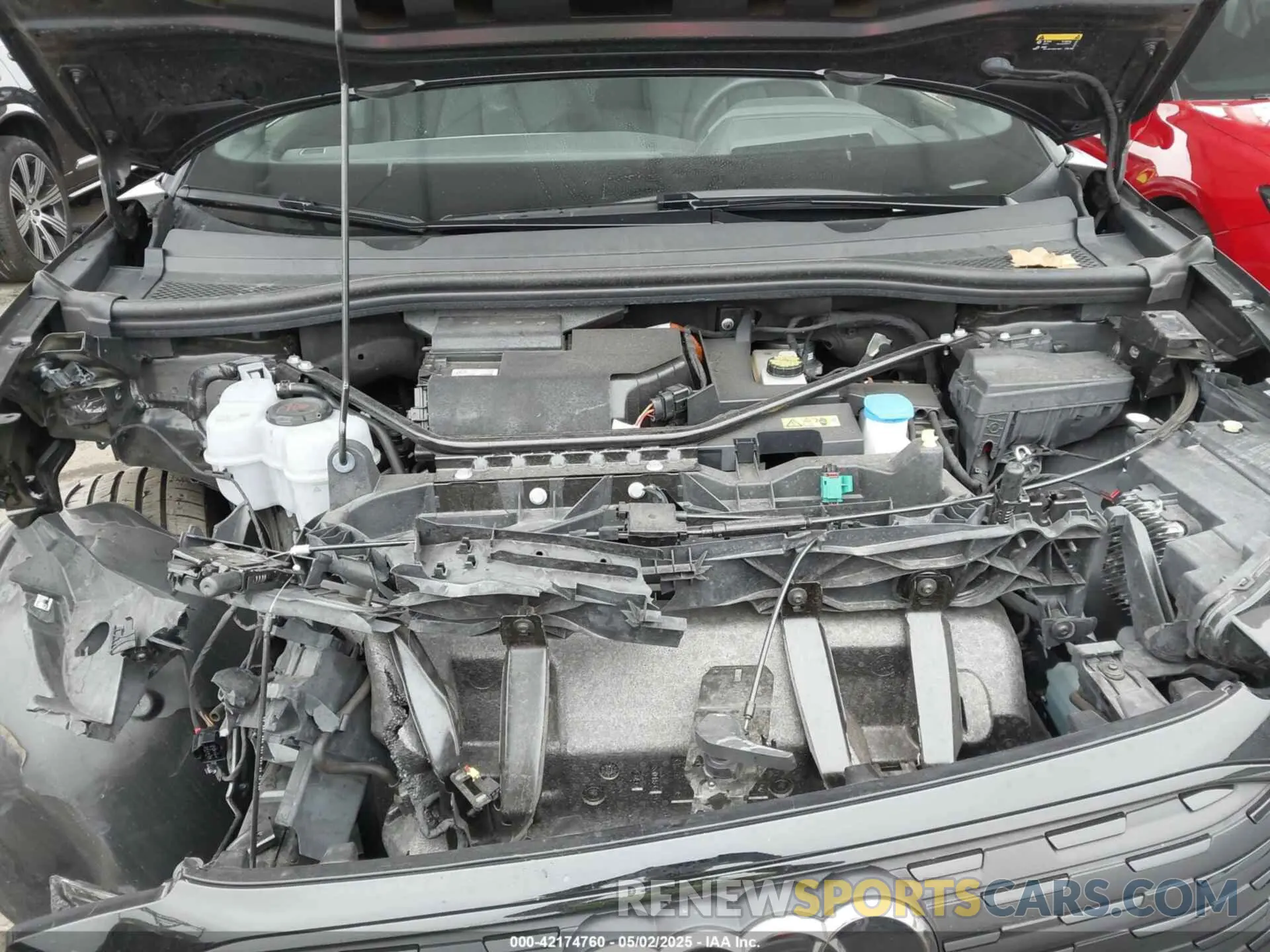 10 fotografías del automóvil dañado WA1M2BFZ8NP054541 AUDI Q4 E-TRON 2022