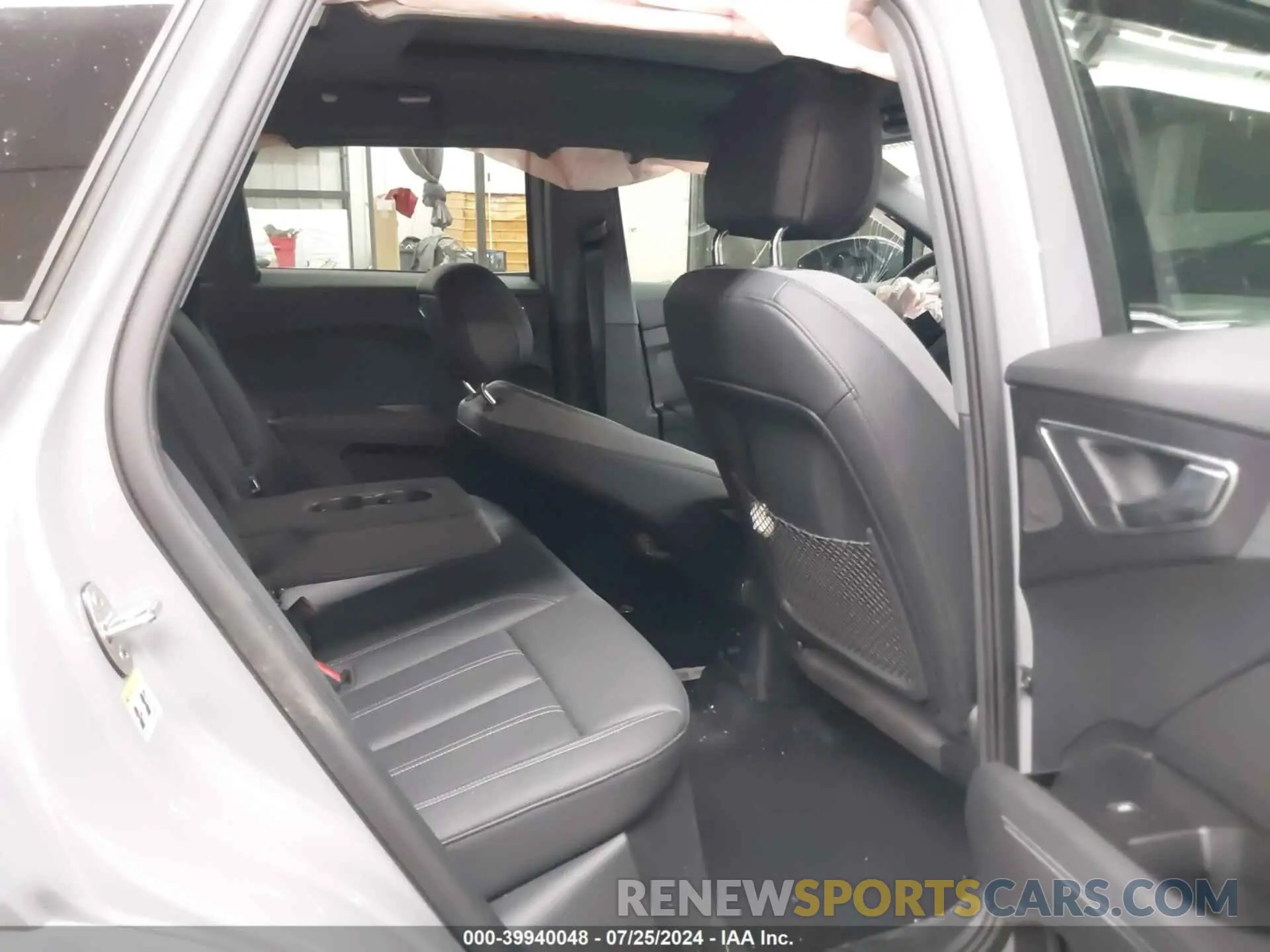 8 fotografías del automóvil dañado WA1BCBFZ1PP016866 AUDI Q4 E-TRON 2023