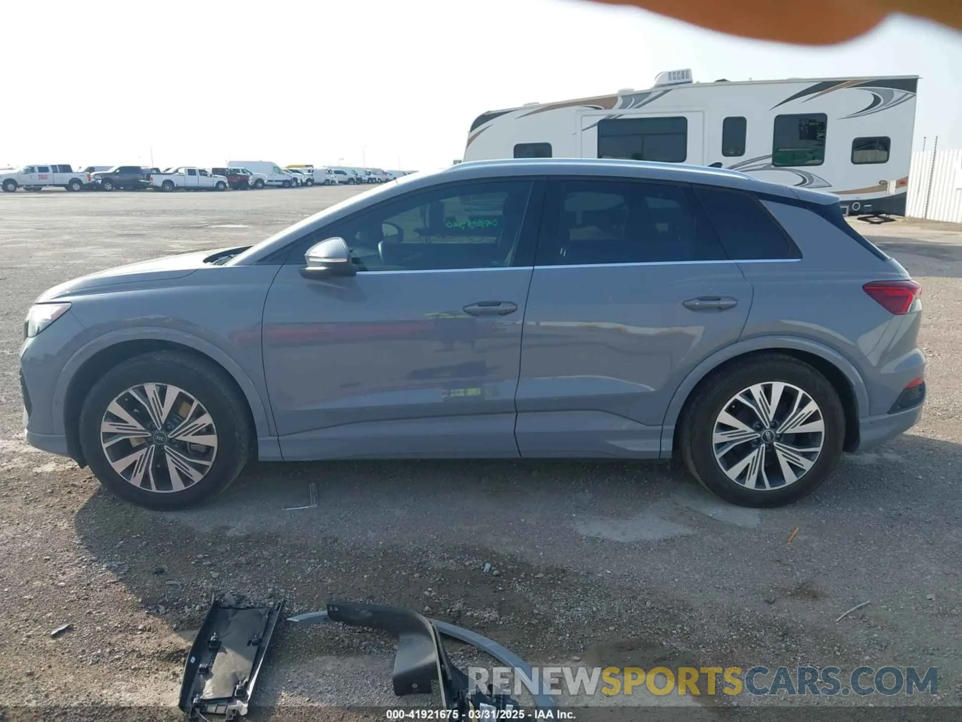 14 fotografías del automóvil dañado WA1BCBFZ3PP019686 AUDI Q4 E-TRON 2023