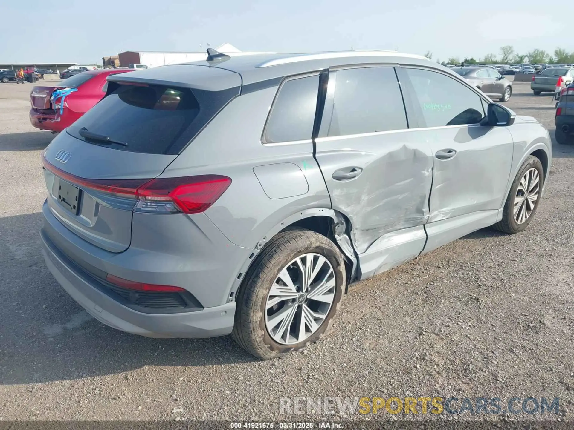 4 fotografías del automóvil dañado WA1BCBFZ3PP019686 AUDI Q4 E-TRON 2023