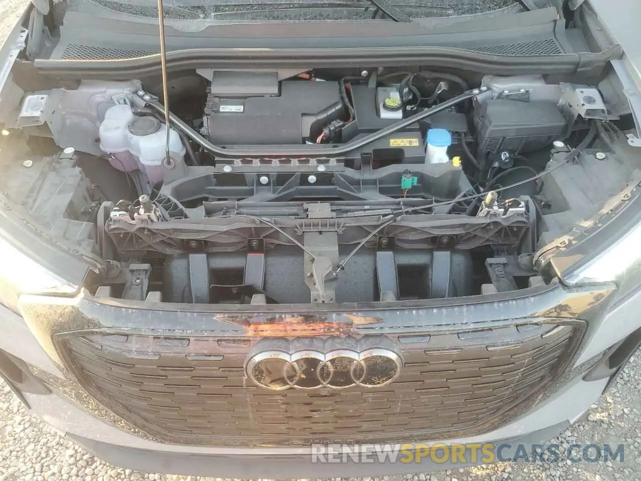 12 fotografías del automóvil dañado WA1L2BFZ0PP041104 AUDI Q4 E-TRON 2023