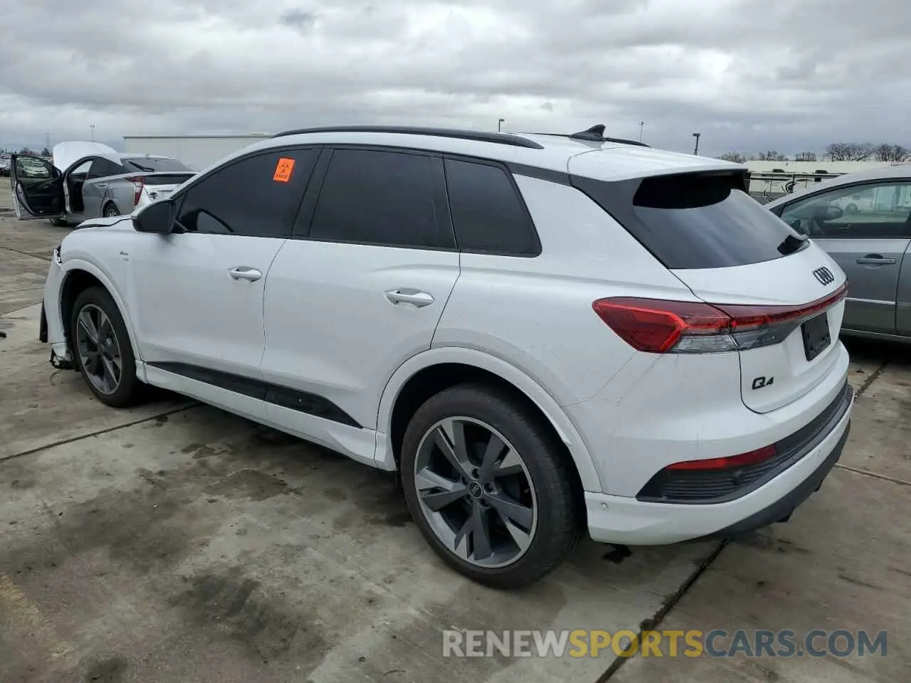 2 fotografías del automóvil dañado WA1L2BFZ0PP068304 AUDI Q4 E-TRON 2023