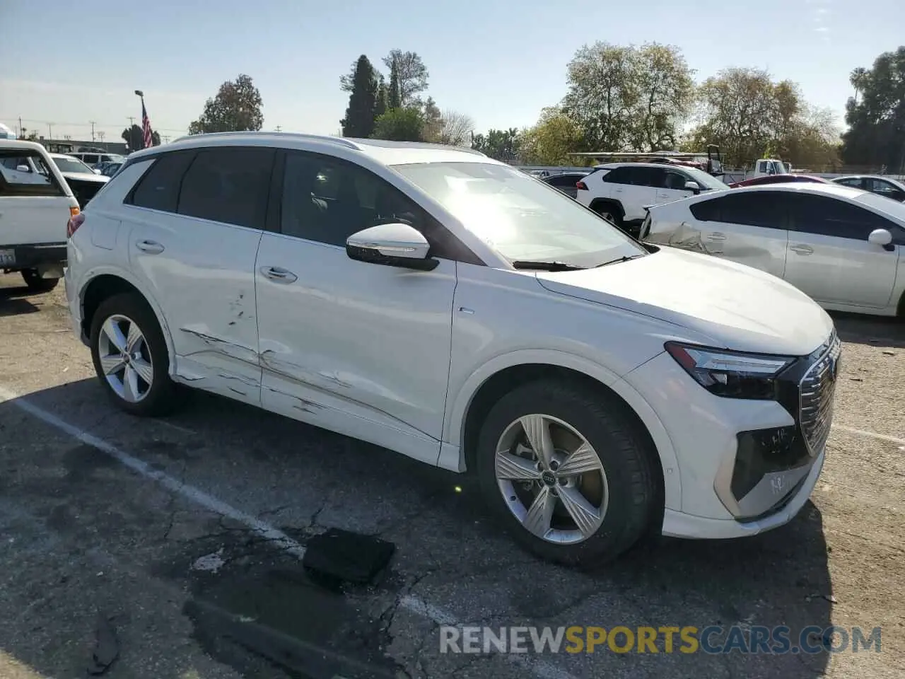 4 fotografías del automóvil dañado WA1L2BFZ0PP069713 AUDI Q4 E-TRON 2023