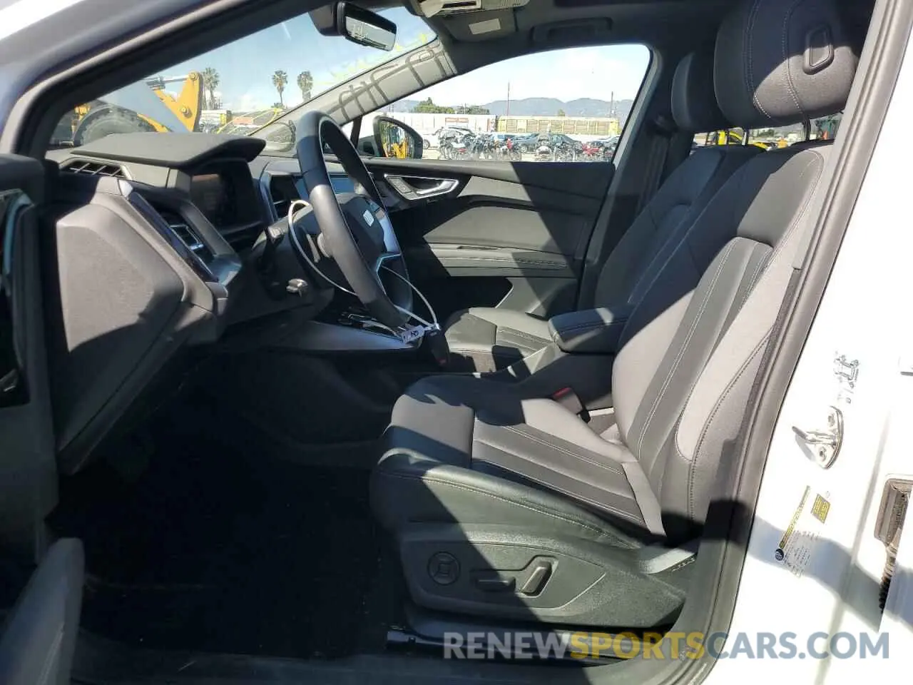 7 fotografías del automóvil dañado WA1L2BFZ0PP069713 AUDI Q4 E-TRON 2023