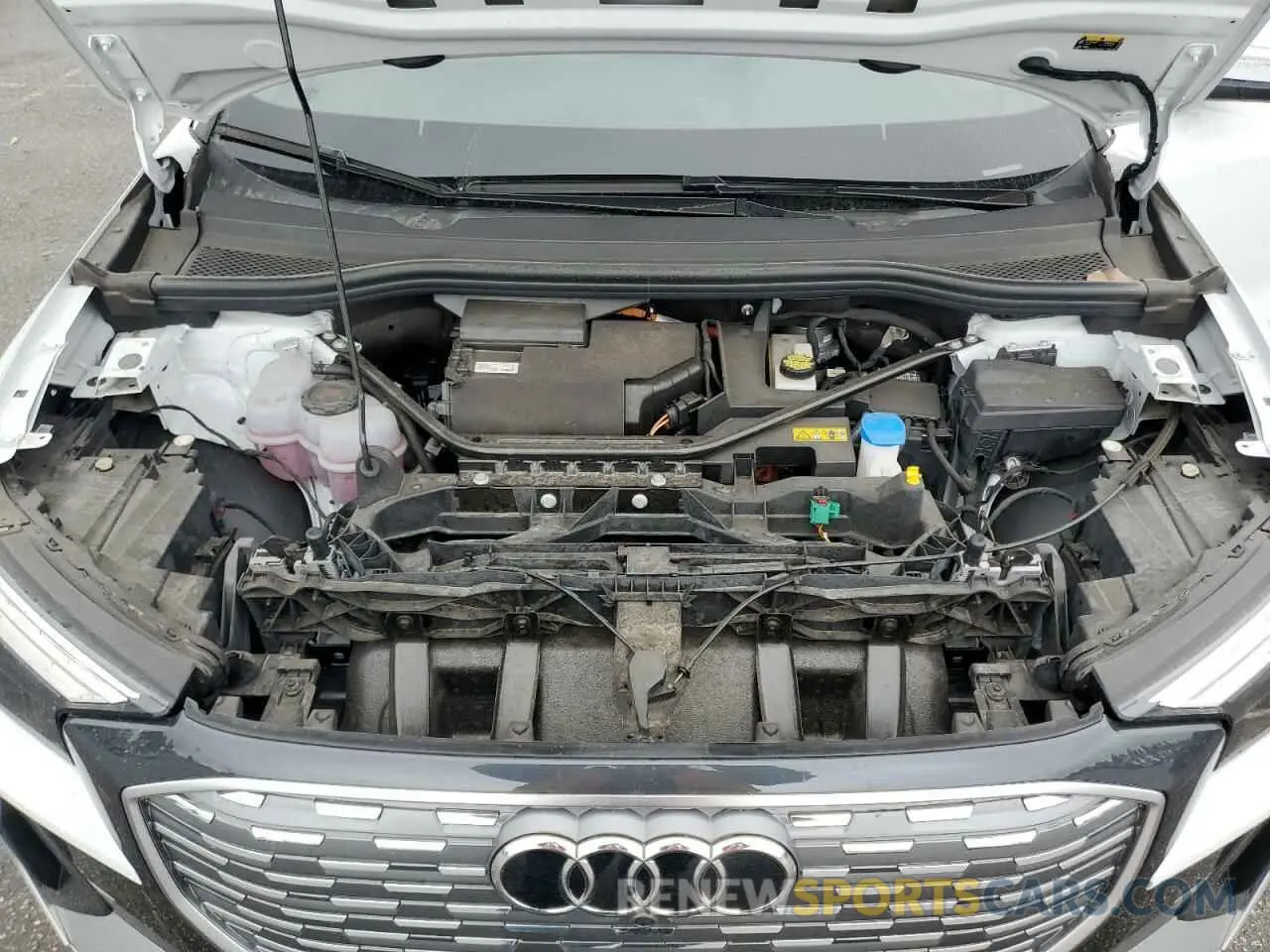 12 fotografías del automóvil dañado WA1L2BFZ4PP050890 AUDI Q4 E-TRON 2023