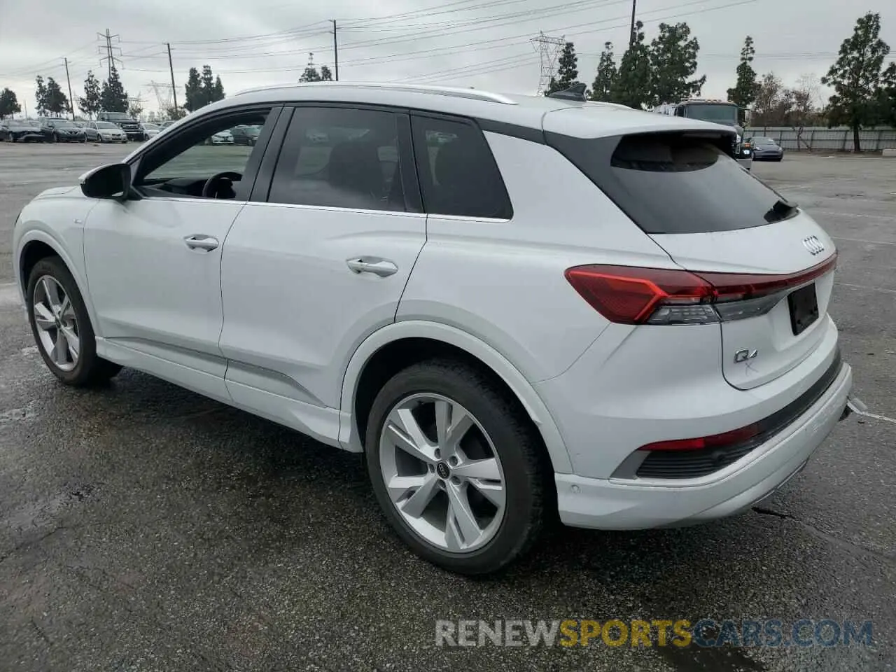 2 fotografías del automóvil dañado WA1L2BFZ4PP050890 AUDI Q4 E-TRON 2023