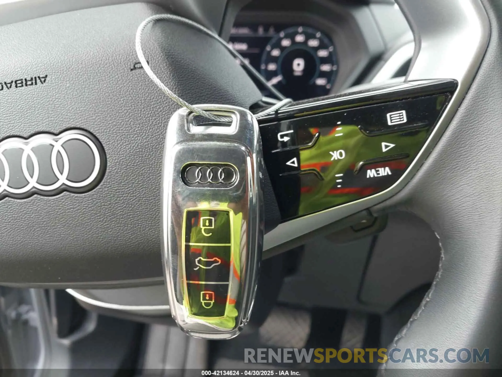 11 fotografías del automóvil dañado WA1L2BFZ7PP000646 AUDI Q4 E-TRON 2023