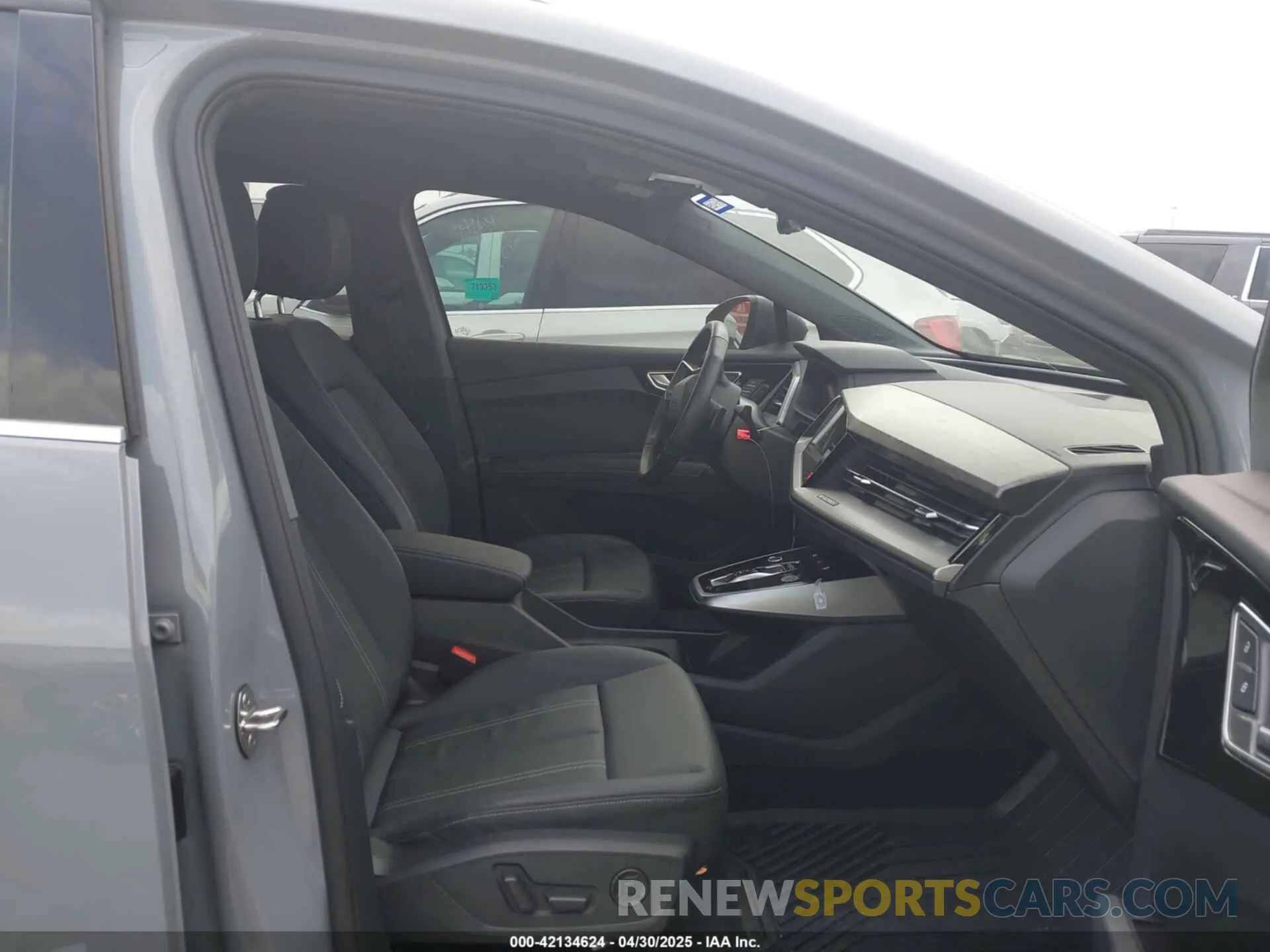 5 fotografías del automóvil dañado WA1L2BFZ7PP000646 AUDI Q4 E-TRON 2023