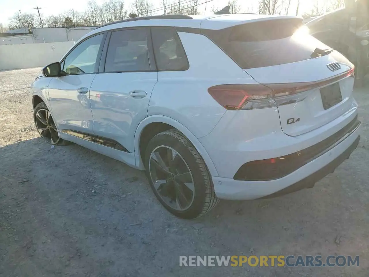 2 fotografías del automóvil dañado WA1L2BFZ7PP004096 AUDI Q4 E-TRON 2023