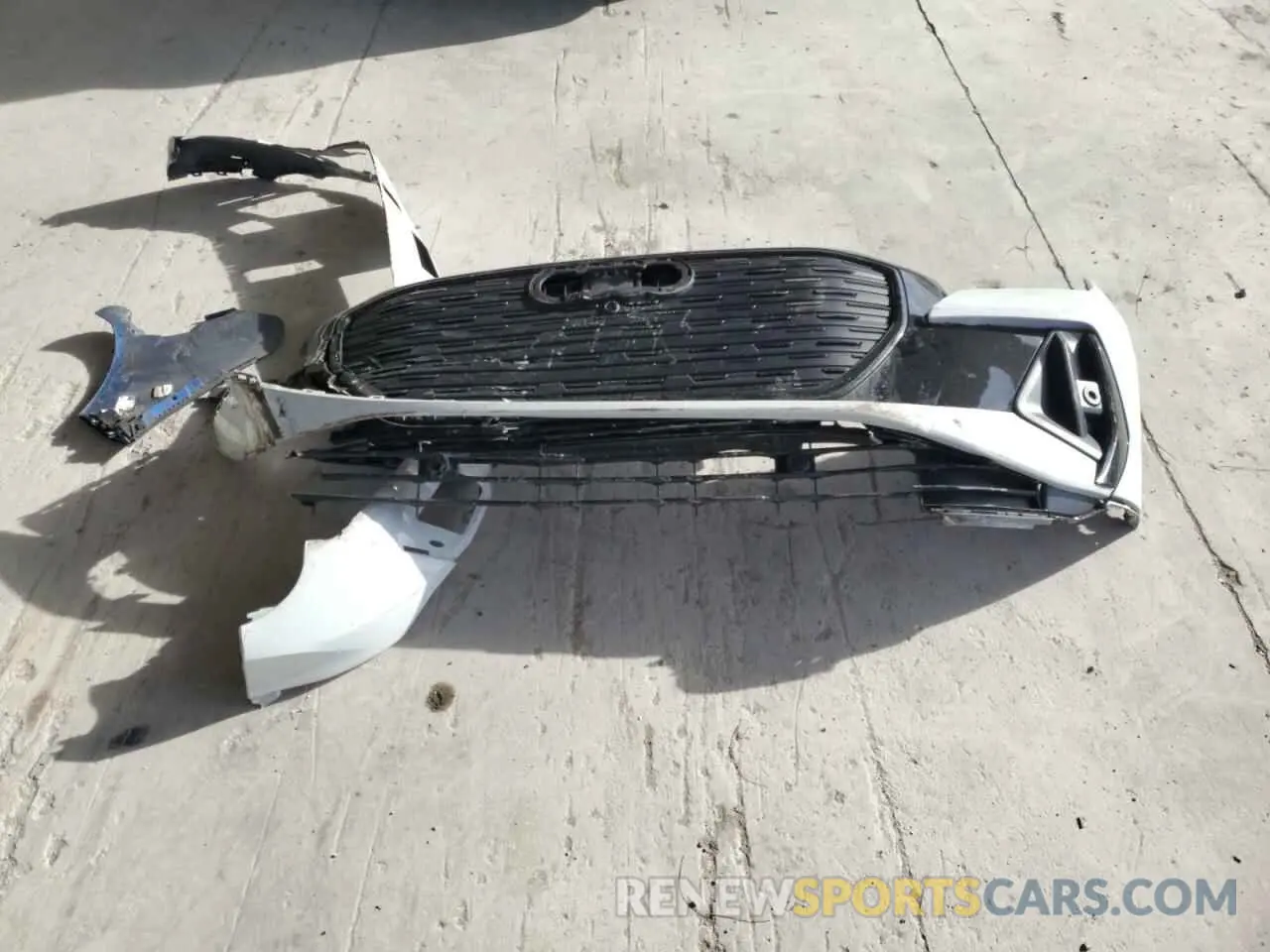 13 fotografías del automóvil dañado WA1L2BFZ9PP028898 AUDI Q4 E-TRON 2023