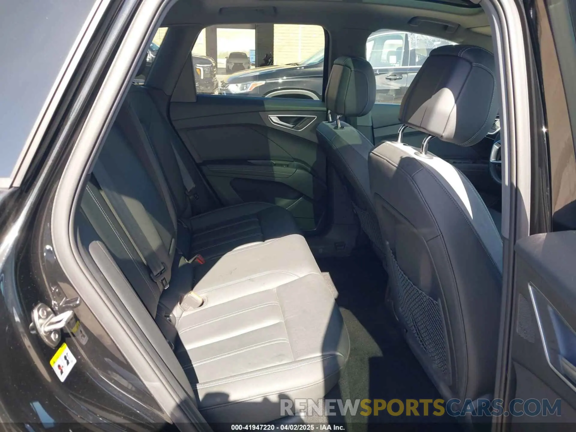 8 fotografías del automóvil dañado WA1M2BFZ0PP072728 AUDI Q4 E-TRON 2023
