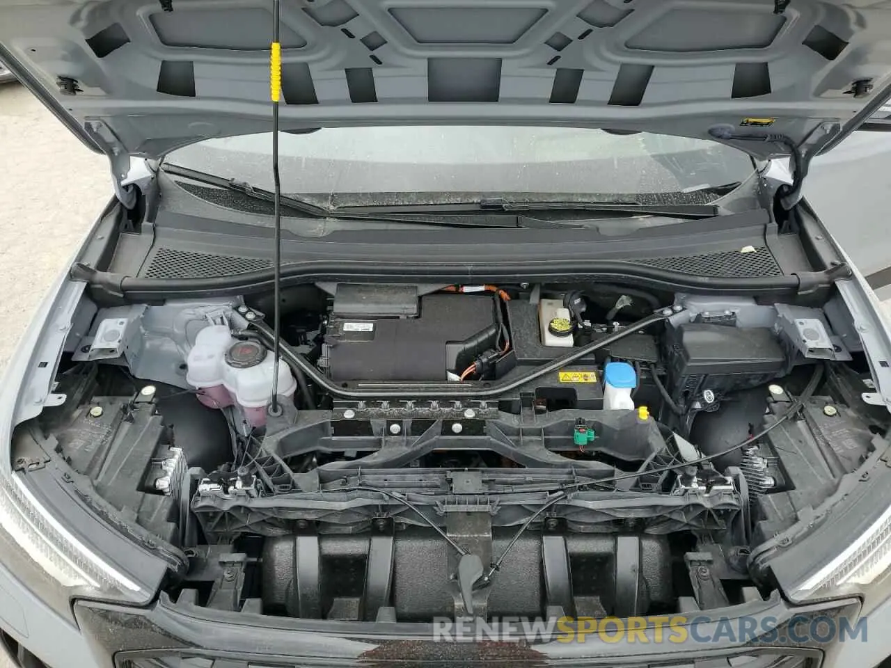 12 fotografías del automóvil dañado WA1M2BFZ4PP046357 AUDI Q4 E-TRON 2023